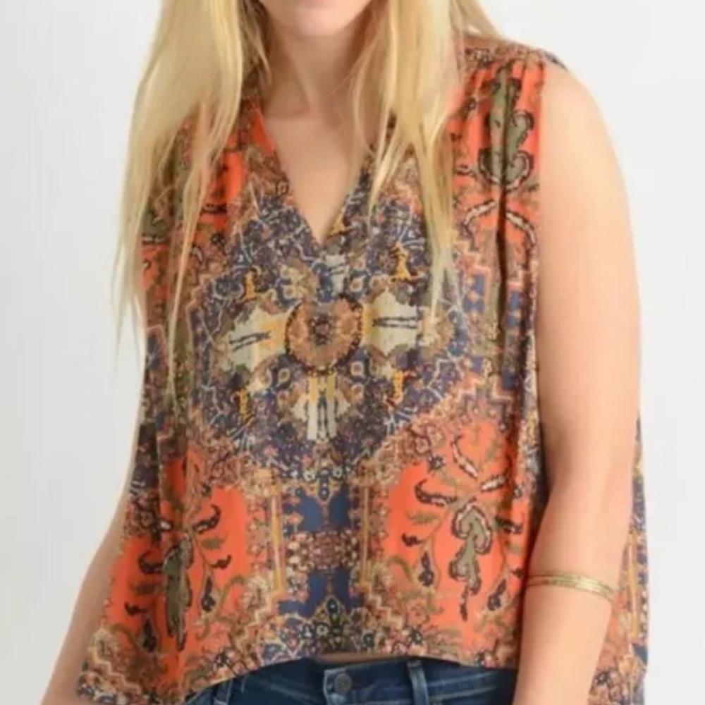 Free People Darcy India Tapestry Print Sleeveless Blouse Top Boho Boxy Swing M